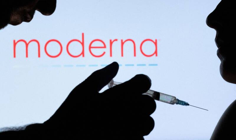 莫德納新型低劑量COVID疫苗 獲美FDA批准生產