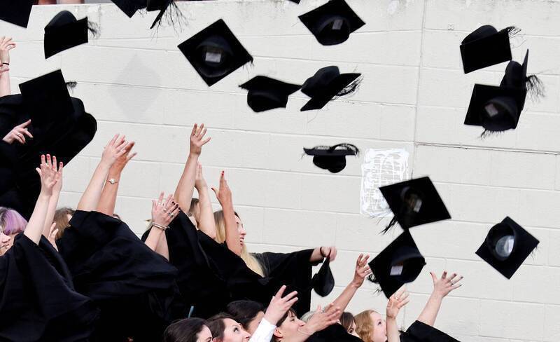 沒有醫學系！美調查：大學讀「這12科系」未來收入最高