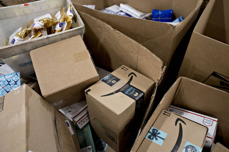 中國賣家「這招」鑽Amazon漏洞！她收到上百件垃圾包裹超崩潰