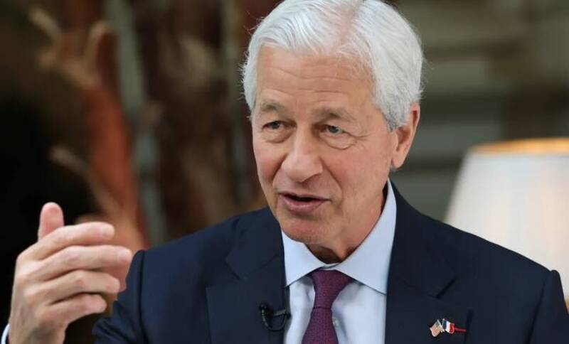 警告美國經濟前景黯淡 ! 小摩CEO :「這2事」尚未完全浮現