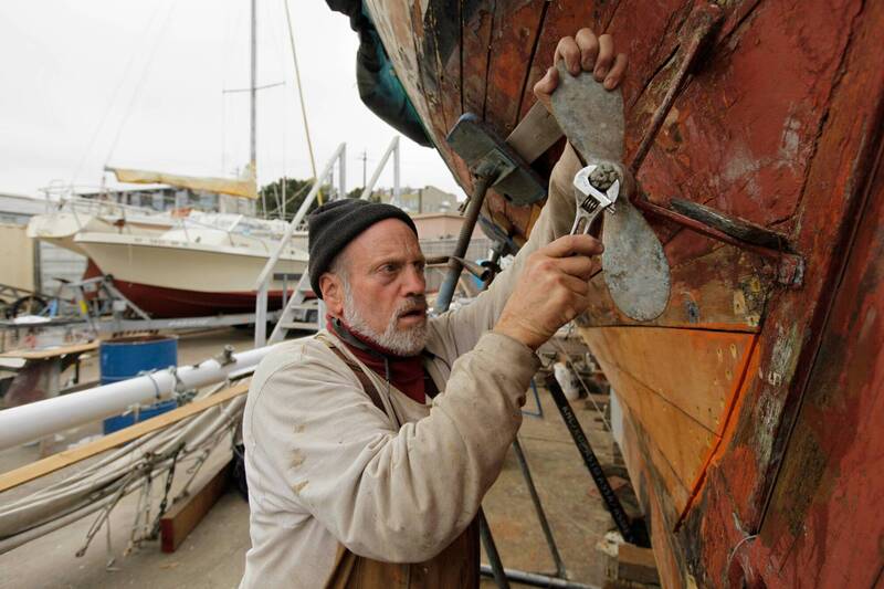 工程師慘淪下流老人  88歲阿公打工「腳酸心也酸」