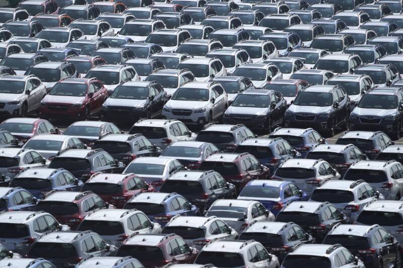 美下調日本汽車關稅至15％ 今生效 日經指數突破4萬5000點