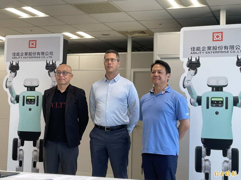 Agility Robotics到訪佳能 看好台灣人形機器人產業發展