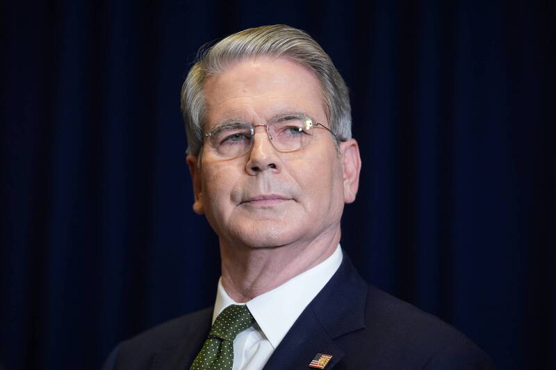 貝森特：先進晶片太依賴台灣 部分產能要轉移至日本等盟友