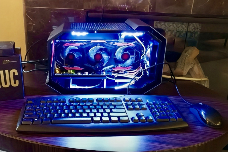 焦點股》撼訊：雙引擎前景佳 帶量衝半根漲停