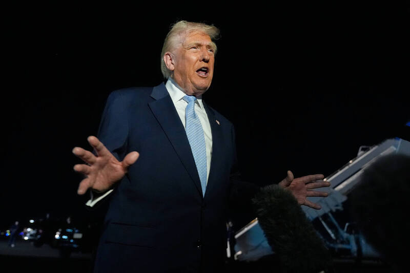 又點名台灣搶走晶片生意！川普：美國可恥但晶片即將回流