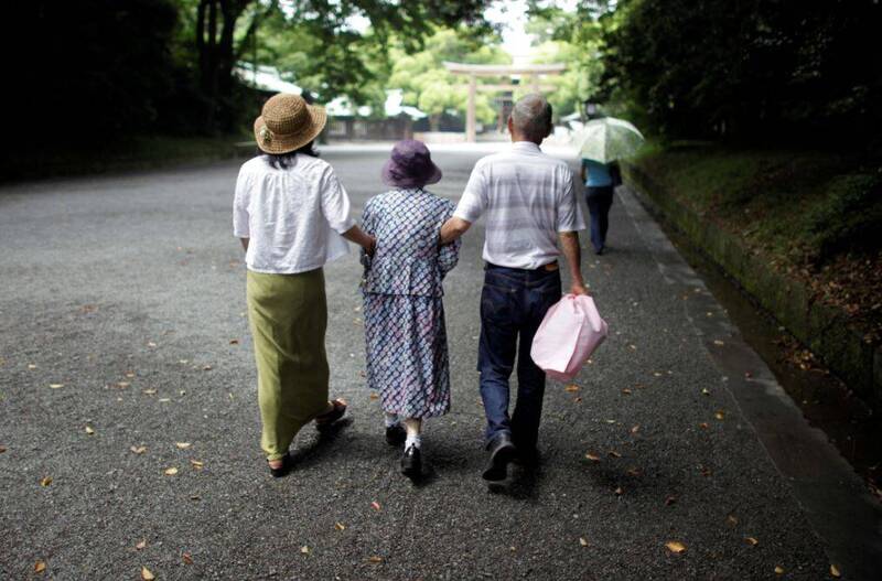 住豪宅卻連暖氣都捨不得開 ! 76歲婦人「1原因」活成隱形貧困 殘酷真相曝光