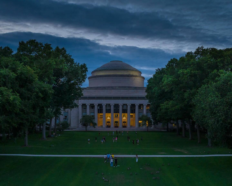 AI衝擊遠超科技業裁員！MIT最新研究揭露驚人數據