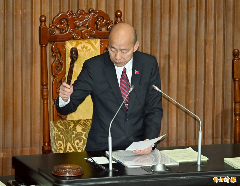 立院三讀公司法、商業登記法 公司、商業登記後應參加勞動權益講習