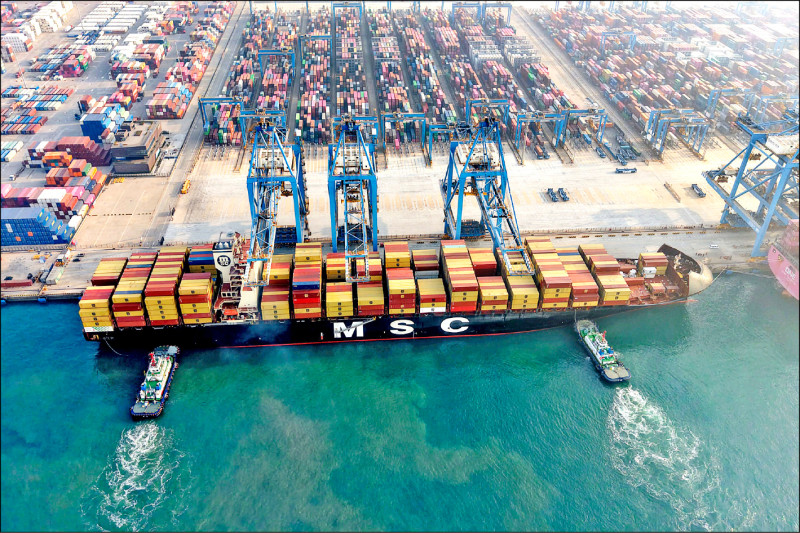 紐時：中藉貶值掀出口海嘯亂全球