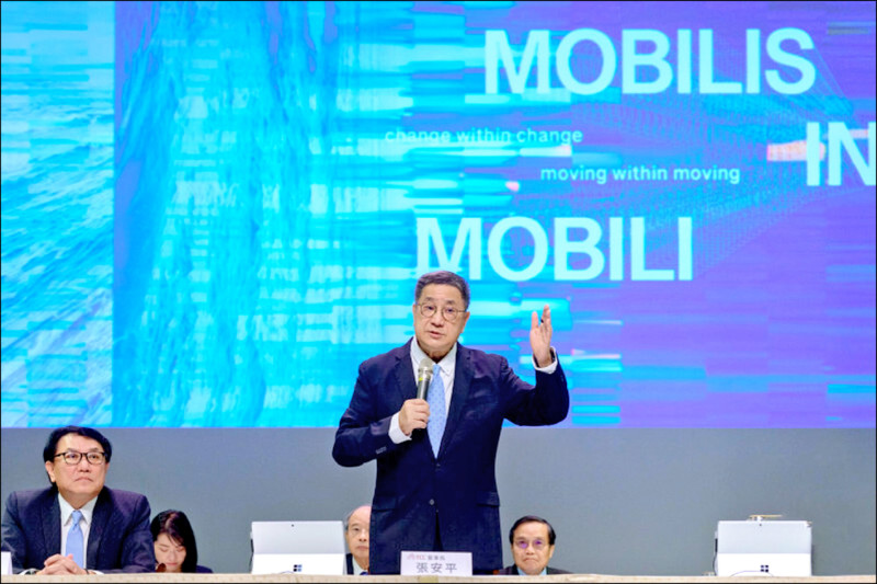 台泥董︰放任傾銷 恐賠掉本土水泥業生計