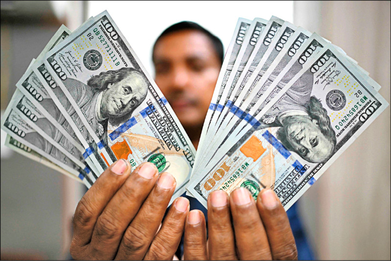 〈財經週報-本週熱點〉12月出口有望連26紅 連3月破600億美元