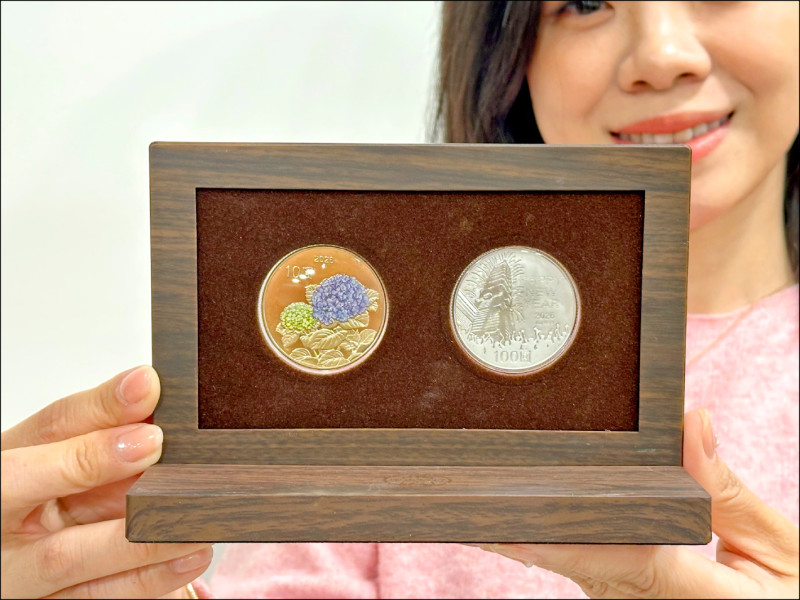 銀價飆漲 史上最貴 馬年套幣每套2450元開放預購