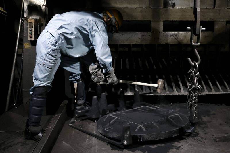 退休重回職場、卻被年輕主管公開痛罵！60歲阿伯自尊心完全碎了