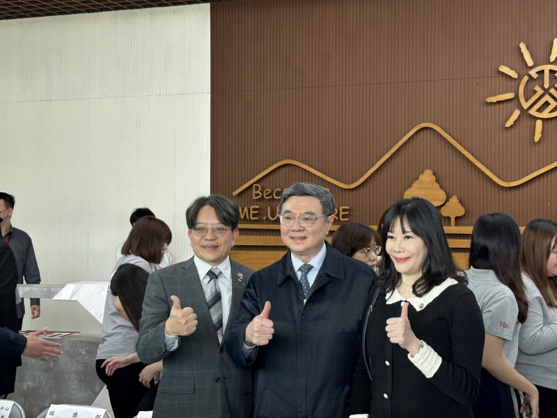 助產業因應美國關稅  卓榮泰訪台積電供應鏈廠商錸恩帕斯