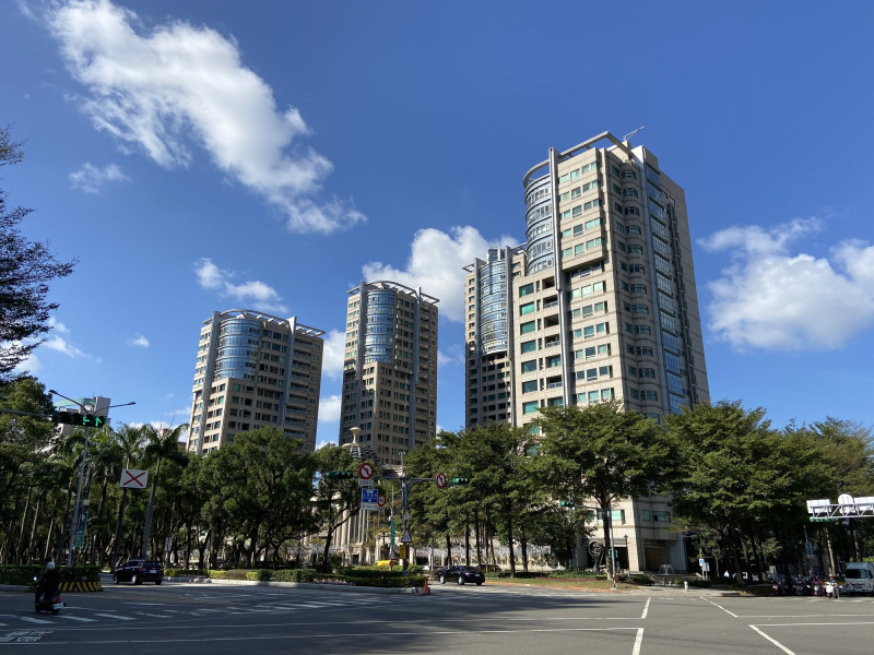 為小孩提前規劃 帳面落差1.2億元也要賣掉「帝寶」21樓