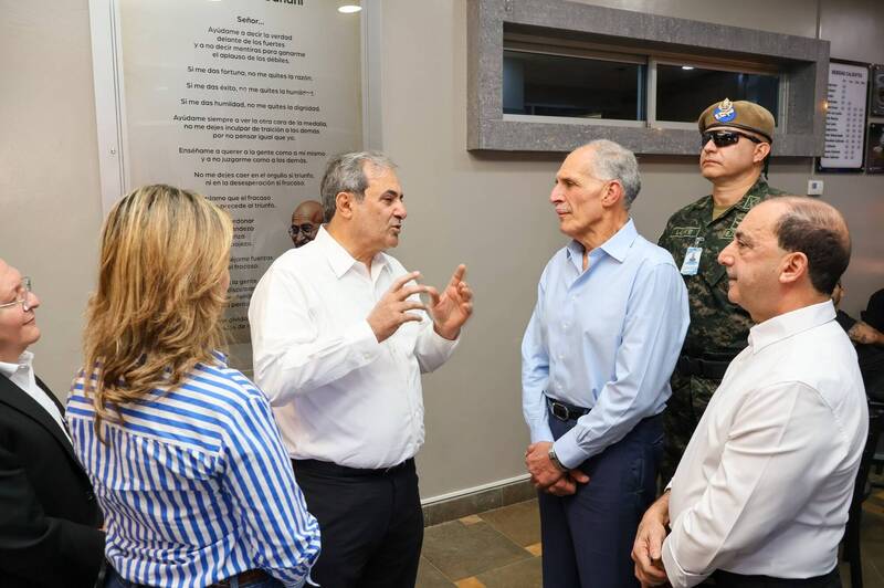 宏國總統坦言政府債台高築  國庫只剩2.2億