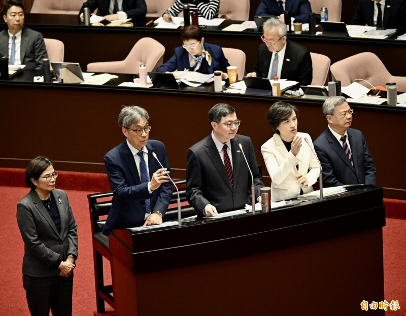 楊瓊瓔質疑ART尚未通過恐衝擊產業 卓榮泰：整體稅率成下降趨勢