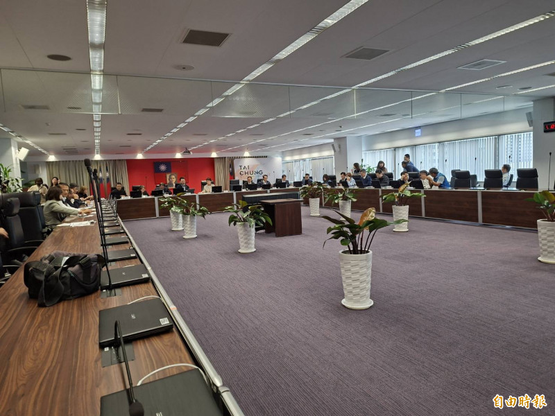 中市府關稅座談 業者呼籲補助設備及協助培育人才