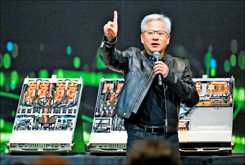 黃仁勳：AI像「五層蛋糕」還需數兆美元建構