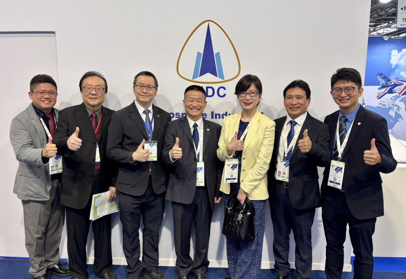 漢翔產品初登法國JEC複材展 秀國際競爭力