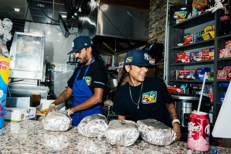 砸光畢生積蓄差點全毀！33歲男創業靠「意外之作」翻身 每天賺進13萬