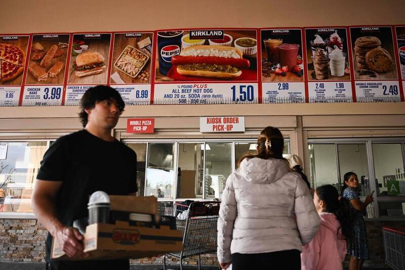 Costco熱狗套餐2026年該賣多少錢才不虧？真實數字曝光