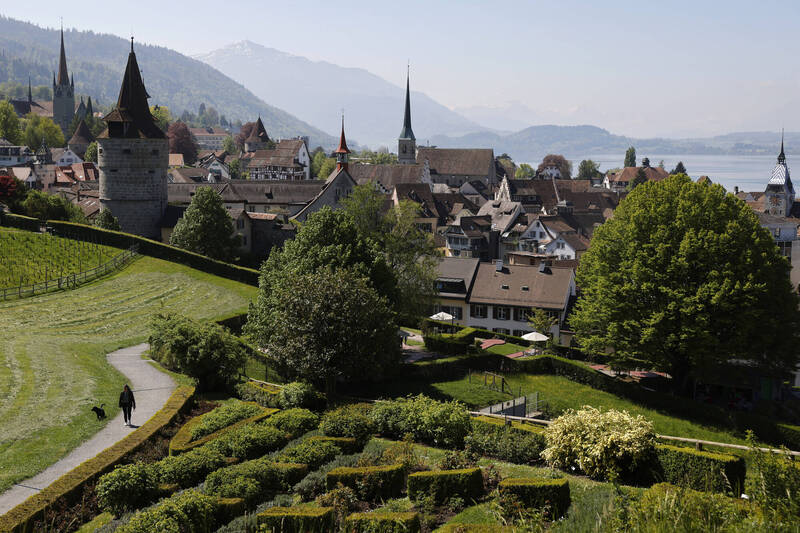 杜拜不再安全 瑞士1個「風景如畫小市鎮」成為有錢人士避難首選