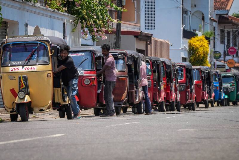 原油每桶喊到286 美元天價   傳「亞洲這國」含淚吞
