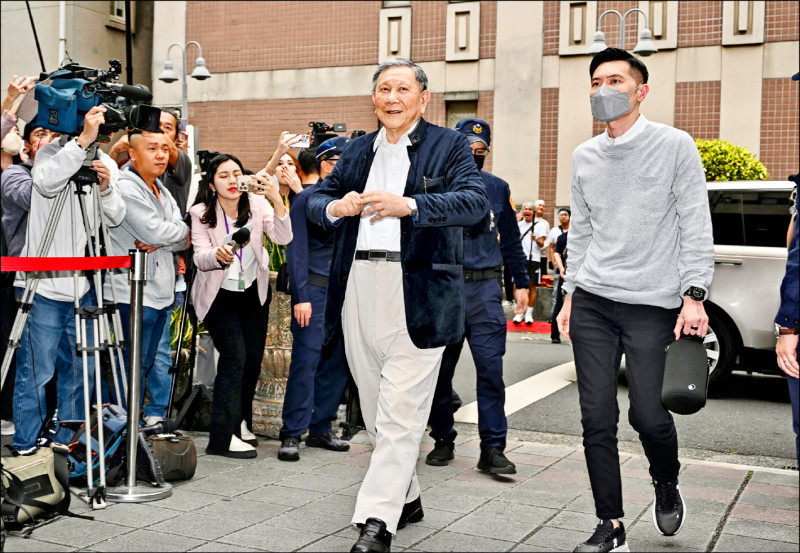 京華城套利30億 沈慶京求刑26年》無視法律意見 董事會失能淪背書功能
