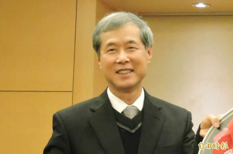板信插旗三信4-3》板信銀過往爭議多 搶經營權引爆市場不安