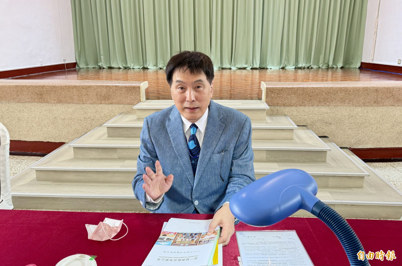 砸百億搶肯德基和必勝客經營權？羅智先4個字回應