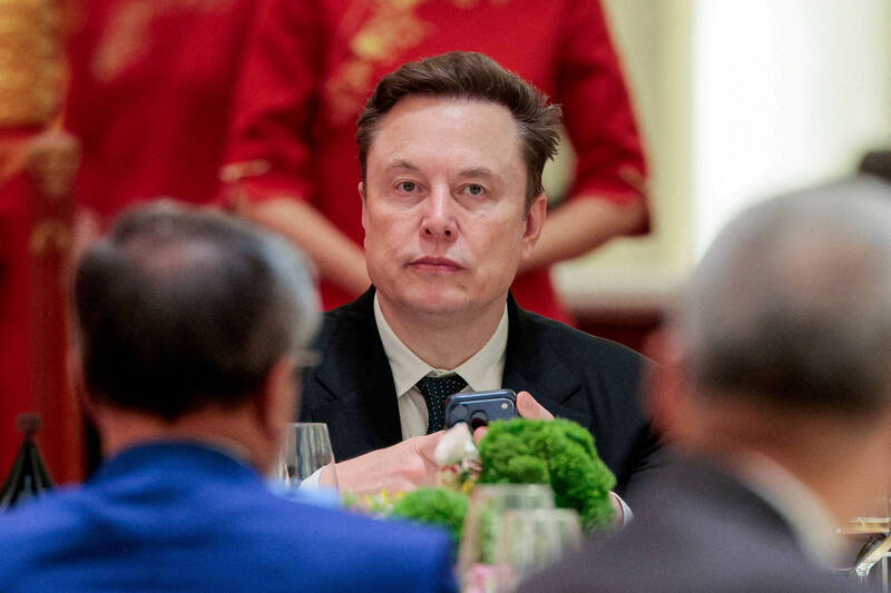北京不鬆綁1禁令  馬斯克踢鐵板了