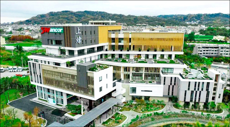 〈財經週報-上市櫃薪資〉4大傳統產業 薪資低於全台平均線