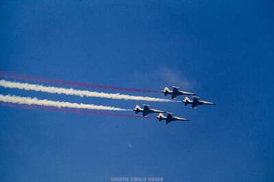 服役近半世紀創輝煌紀錄 昔「雷虎小組」F-5E特技照久違開箱