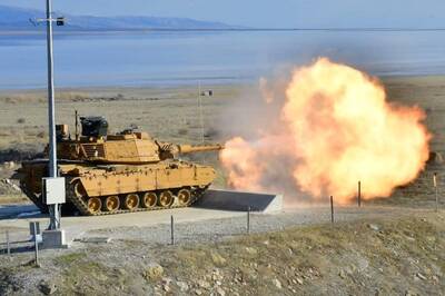 軍武新知》土國接收首輛現代化「M60T」戰車 我同型戰車逐批升級中