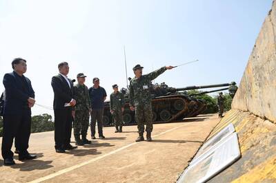 M1A2T戰車將到貨 立委考察坑子口訓場籲「儘速完成必要建設」