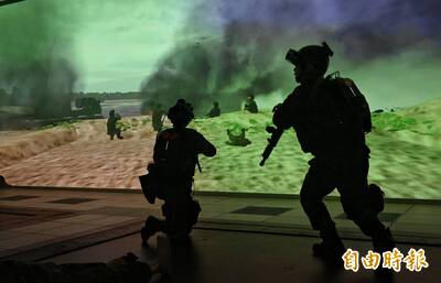 頭戴VR如臨實境 國軍戰傷救護大樓可練灘岸接戰、傷員後送