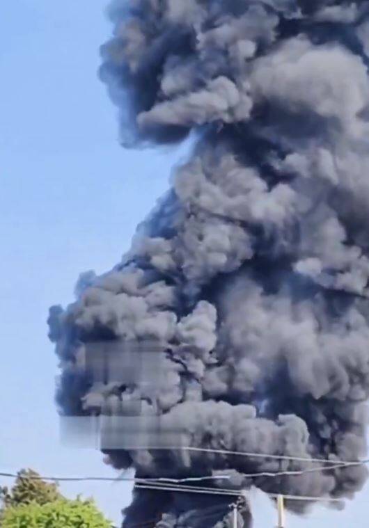 烏克蘭無人機再出擊！ 俄邊境別爾哥羅德儲油槽遇襲起火