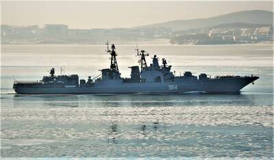 緊繃！中、俄本月選定日本海軍演 日偵獲中共5艦進逼