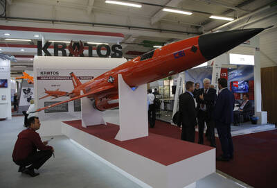 供新型萬噸神盾艦練兵 美售日二款可模擬反艦飛彈的靶機