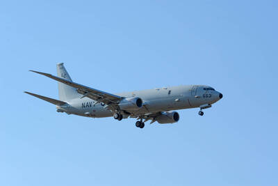 美軍P-8A反潛機第三度飛越台海 共軍東部戰區再警告「停止炒作」