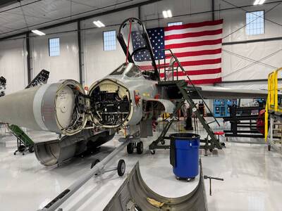 近照曝光！準NASA局長的私人「龍捲風」組裝順利 待認證今年首飛