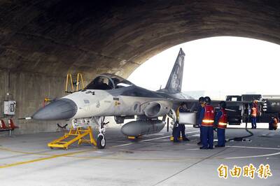 經國號戰機進氣口小卻釀吸入意外 諸多疑點待釐清