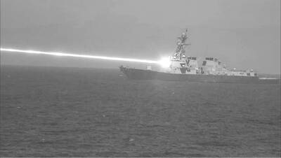 好一道制敵光波！美神盾艦「雷射導能武器」實測畫面曝光