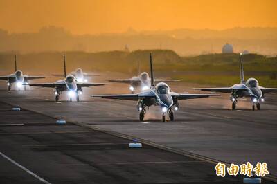 勇鷹高教機至去年底僅交機38架  行政院新施政報告列出國防自主進度