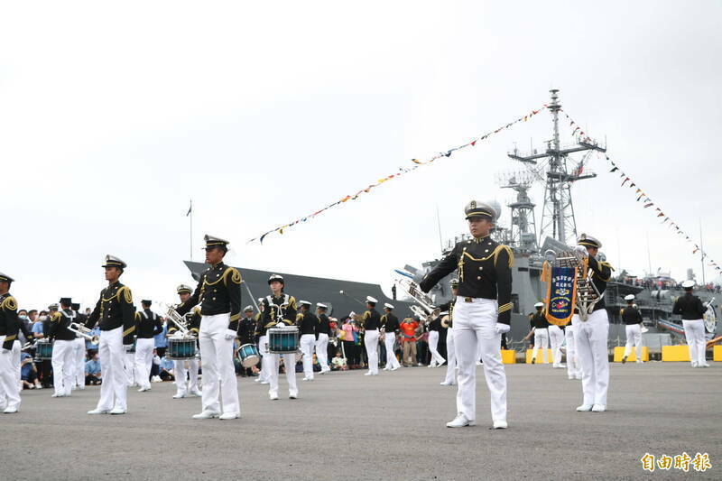 開放登艦！海軍敦睦遠航訓練支隊 3/19、20泊蘇澳海軍基地