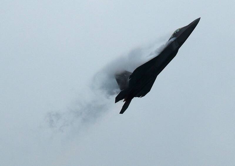 美國下一代戰機競標戰白熱化！五角大廈即將揭曉200億美元大單得主