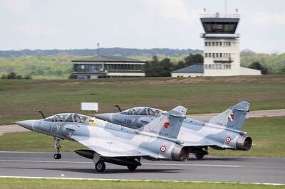 軍武圖輯》法空軍的「立即備戰操演」 幻象2000戰機快速升空馳援