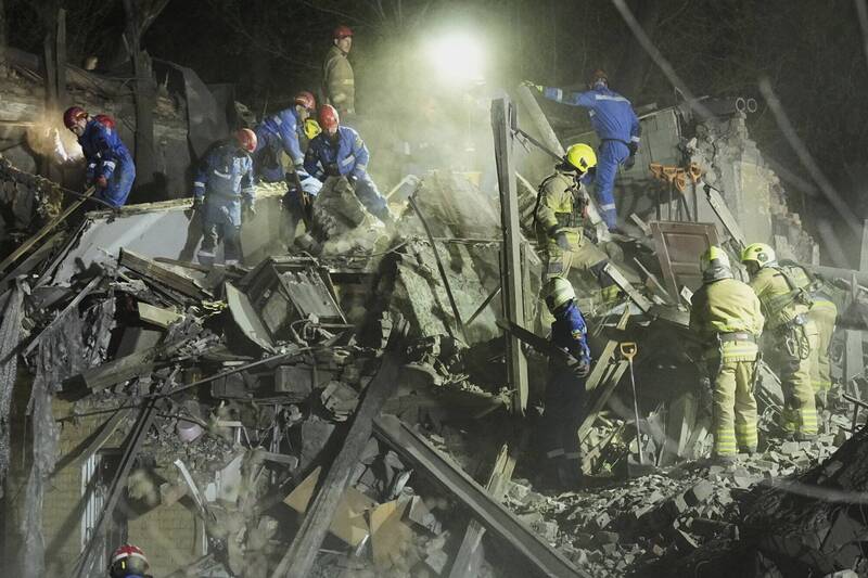 針對平民！基輔遭俄軍空襲陷火海 至少21人傷